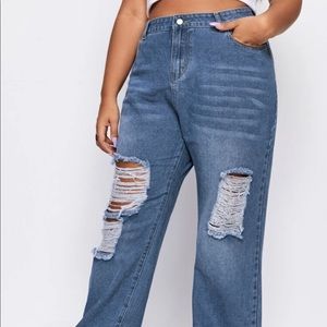 BRAND NEW Ripped Boyfriend Jeans